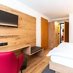 Restaurant Silbersand 3* 利德阿尔卑斯